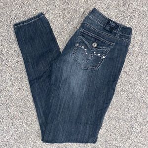 Women’s dark blue/black jeans